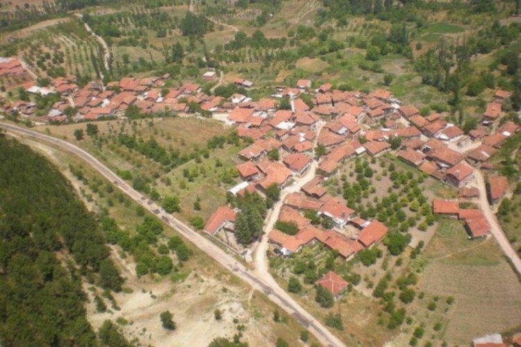 Bursa'nın o k&ouml;y&uuml;nde su kavgaları yapılıyor (&Ouml;ZEL HABER)