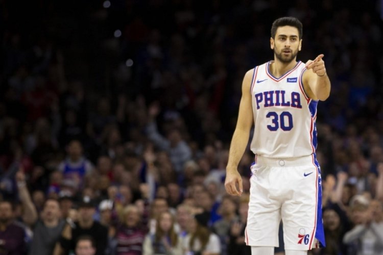 Furkan Korkmaz'dan 13 sayı, 7 ribaunt, 1 asist