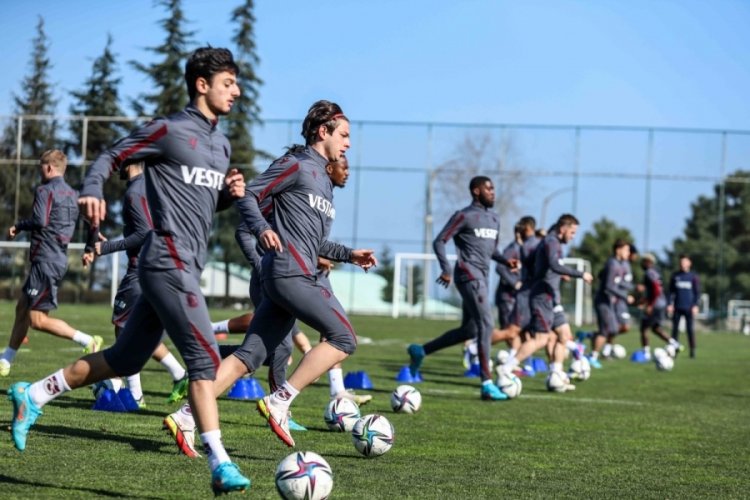 Trabzonspor deplasmanda Alanyaspor ile karşılaşacak