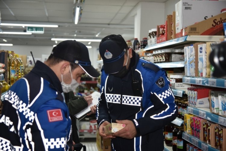 Bursa Mustafakemalpaşa'da zabıta KDV denetimi yapıyor