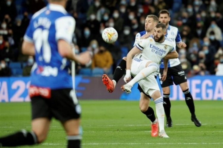 Real Madrid sahasında Alaves'i 3 golle ge&ccedil;ti