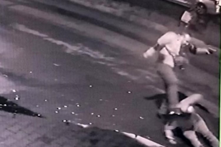 İstanbul Seyrantepe'de silahlı k&ouml;pek besleme kavgası