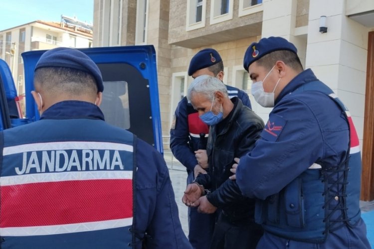 Samsun'da engelli kız kardeşini başına demirle vurup &ouml;ld&uuml;rm&uuml;ş