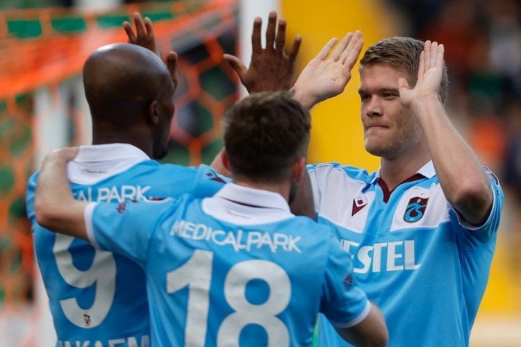 Trabzonspor, Alanya'yı rahat ge&ccedil;ti
