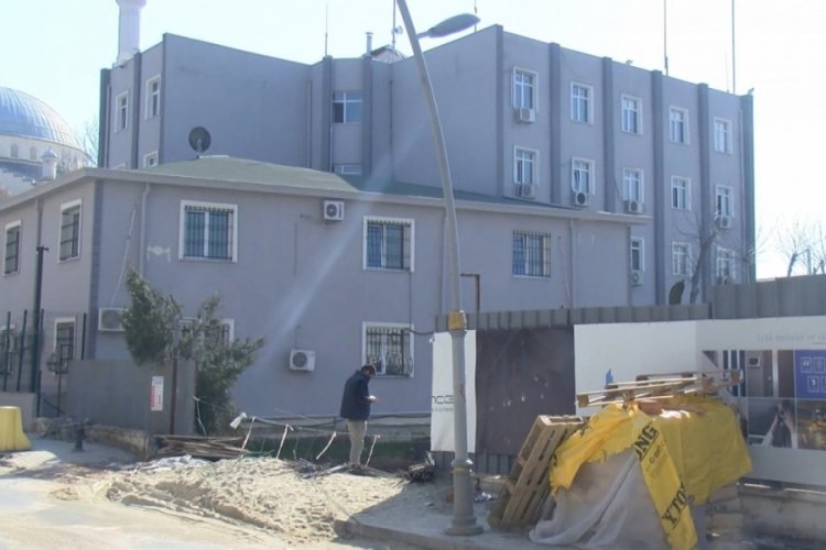 İstanbul'da polis merkezi &ouml;n&uuml;nde silahlı saldırı