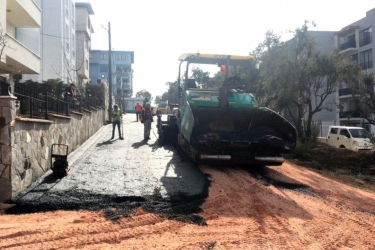 Bursa'da yollara asfalt makyajı
