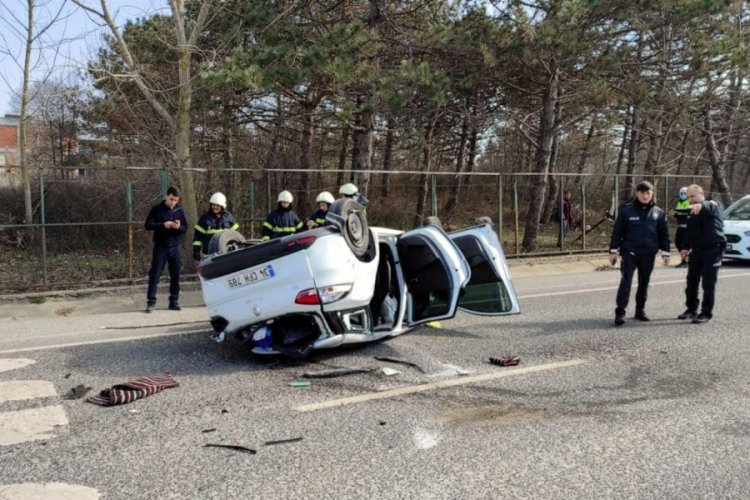 Tekirdağ'da takla atan otomobilin s&uuml;r&uuml;c&uuml;s&uuml; yaralandı