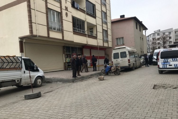 Oyun salonunda silahlı saldırı: Yaralılar var