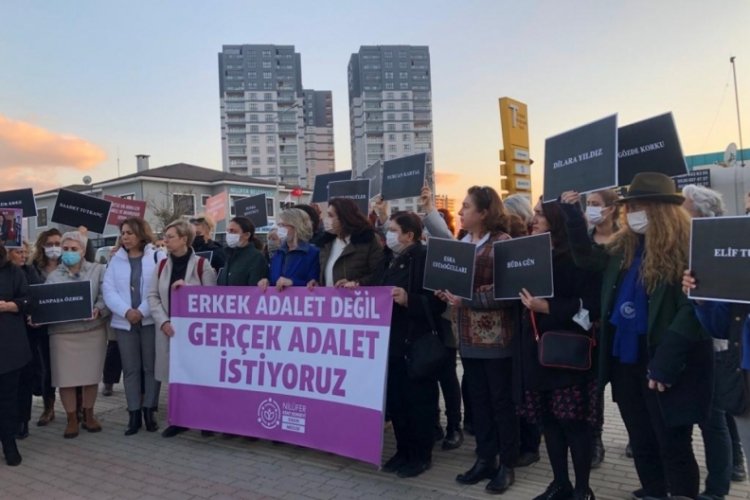 &Ouml;ld&uuml;r&uuml;len kadınlar i&ccedil;in sahaya &ccedil;ıktılar&nbsp;