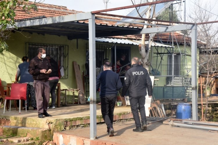 Antalya'da Şeyda &ouml;ğretmen yatağında &ouml;l&uuml; bulundu