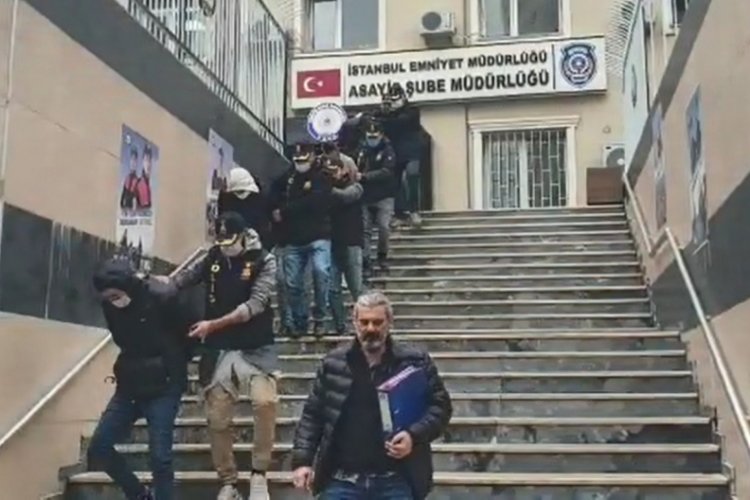 İstanbul'da gasp&ccedil;ı 11 ş&uuml;pheli operasyonla yakalandı