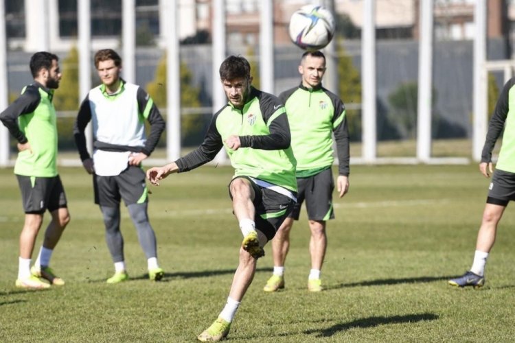 Bursaspor yarın toplanıyor