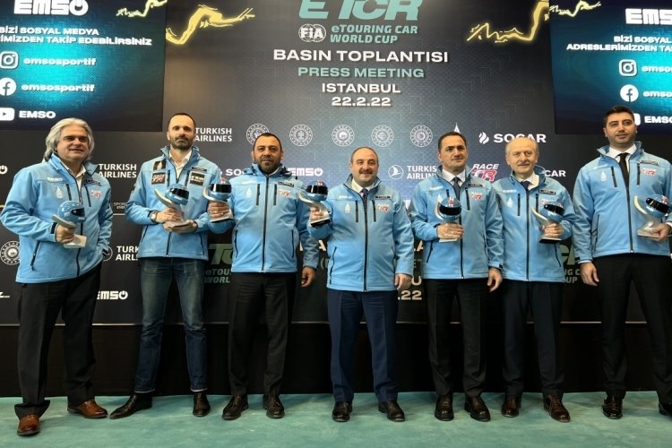 Bakan Varank: "T&uuml;rkiye Avrupa'nın &uuml;retim &uuml;ss&uuml; olacak "
