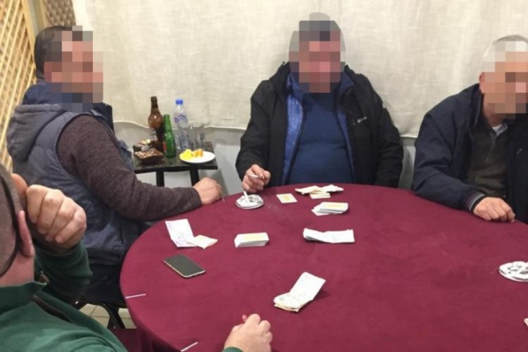 Edirne'de kumar oynayan 4 kişiye para cezası