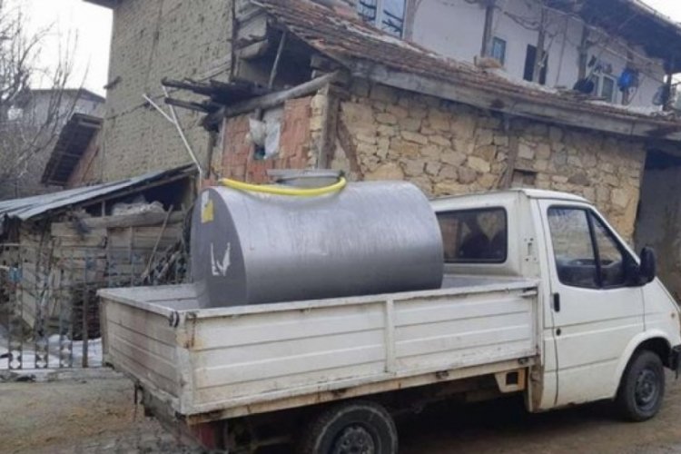 Kamyonetin &ccedil;arptığı kadın hayatını kaybetti