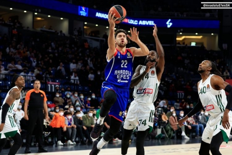 Anadolu Efes yarın Maccabi Tel Aviv'i ağırlayacak