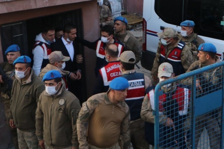 Emniyet m&uuml;d&uuml;r yardımcısını şehit eden polise m&uuml;ebbet!