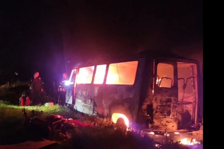 Muğla'da minib&uuml;ste &ccedil;ıkan yangında bir kişi &ouml;ld&uuml;