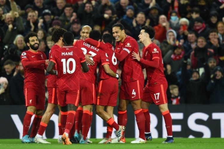 Liverpool'dan farklı galibiyet
