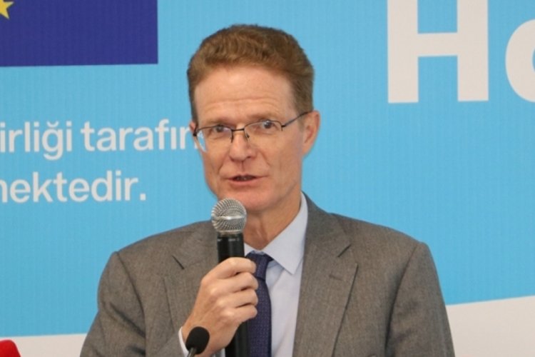 Meyer-Landrut: Ukrayna ile dayanışma i&ccedil;indeyiz