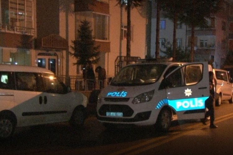 Babasını &ouml;ld&uuml;rd&uuml;kten sonra intihar eden kişinin komşusu konuştu