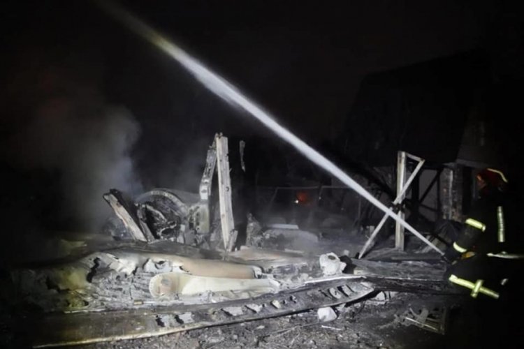 Kiev'de acil durum ekipleri t&uuml;m gece &ccedil;alıştı