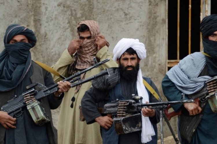 Taliban'dan 'krizi barış&ccedil;ıl yollarla &ccedil;&ouml;z&uuml;n' &ccedil;ağrısı