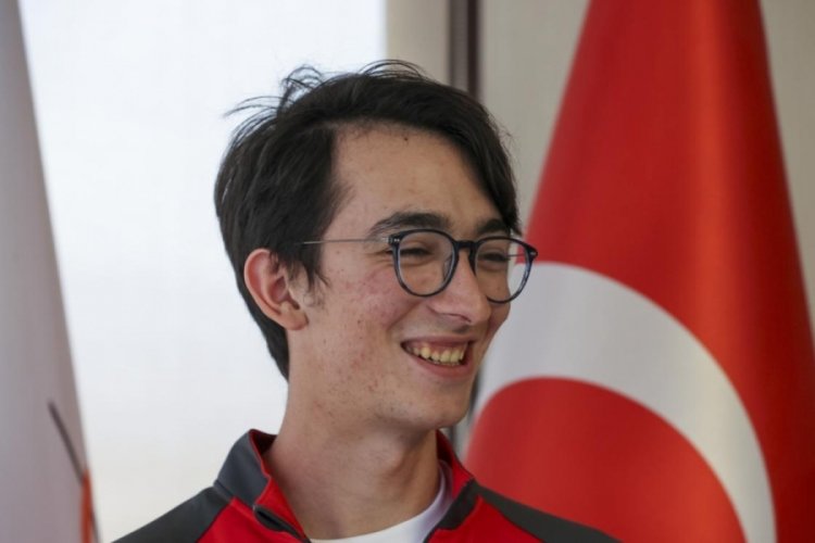 Mete Gazoz "Yeni jenerasyona sadece rol model oluyorum"
