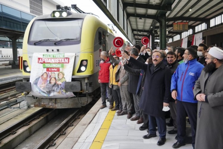 Afganistan'a yeniden 'iyilik treni' uğurlandı
