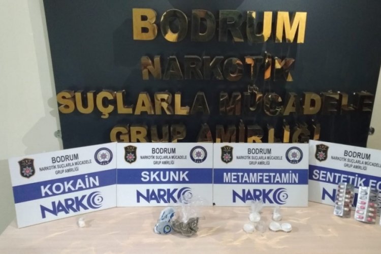 Muğla'da yol uygulamasında yakalandılar