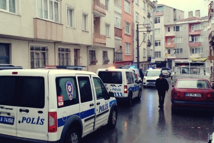Buzdolabı y&uuml;z&uuml;nden tartıştığı kişinin iş yerine ateş a&ccedil;tı