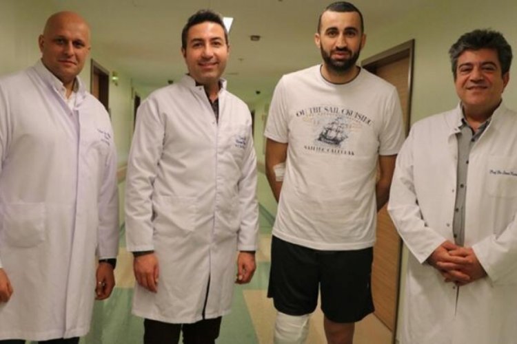 Azerbaycanlı kaleci Kayseri'de diz ameliyatı oldu