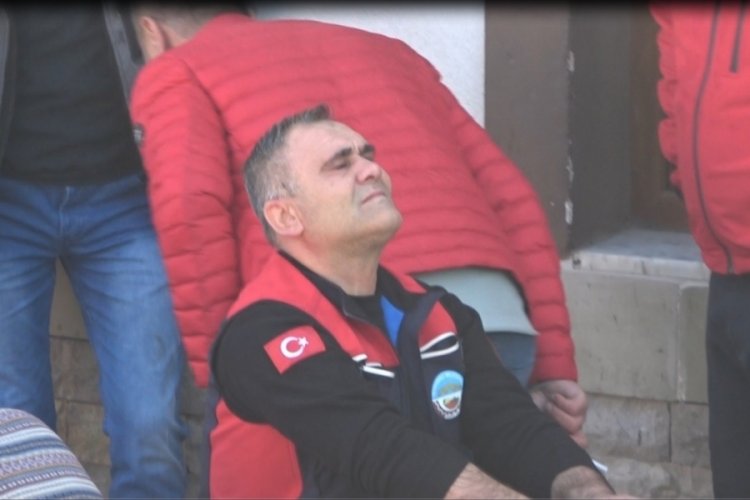 Polis, itfaiye personellerini biber gazıyla hastanelik etti