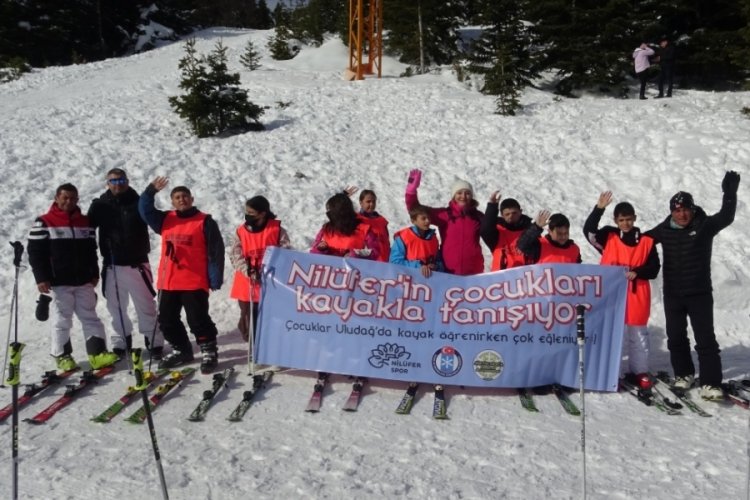 Bursa Nil&uuml;ferli &ccedil;ocuklar ilk kez Uludağ ile tanıştı