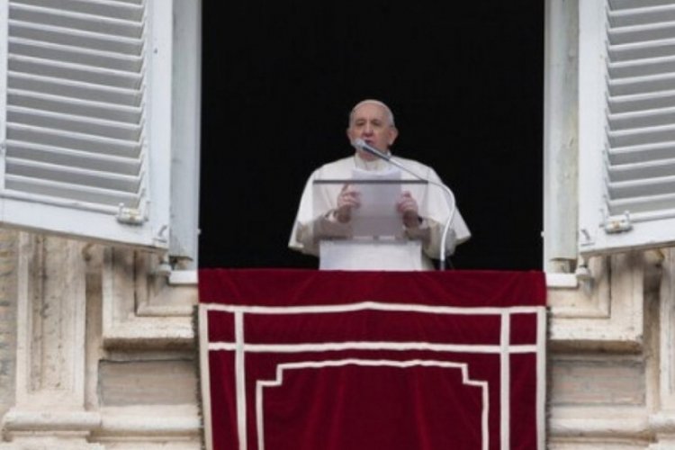 Papa Francis'den Ukrayna i&ccedil;in oru&ccedil; tutulması &ccedil;ağrısı