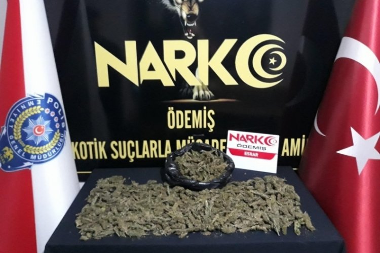 2 uyuşturucu taciri kıskıvrak yakalandı