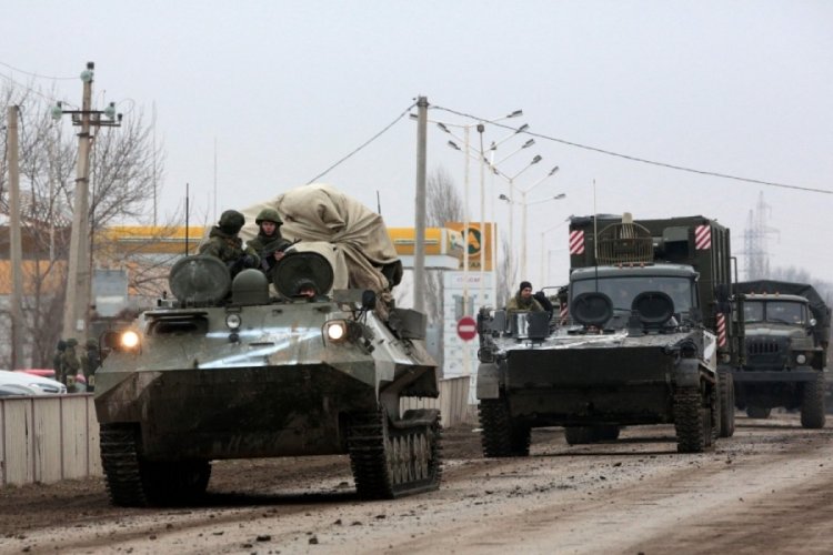 Rus g&uuml;&ccedil;leri Berdyansk şehrindeki t&uuml;m kamu binalarını ele ge&ccedil;irdi
