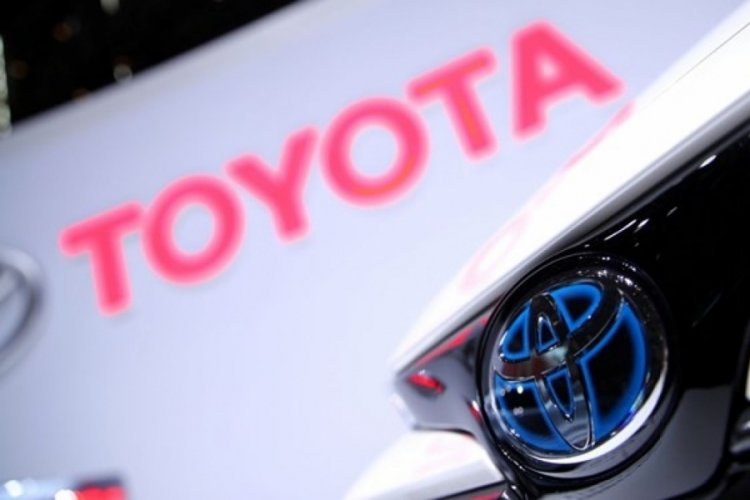 Toyota, Japonya'da fabrikalarını durdurdu