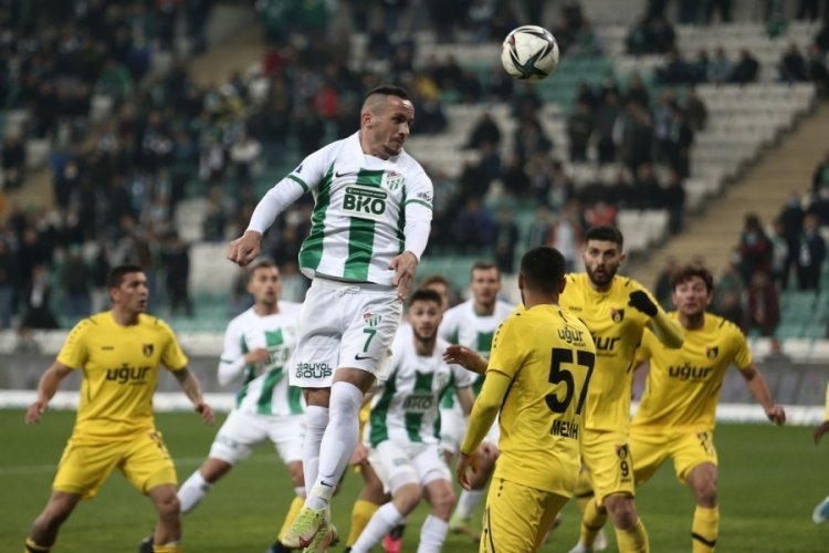 Bursaspor'da en &ccedil;ok s&uuml;reyi Namiq aldı