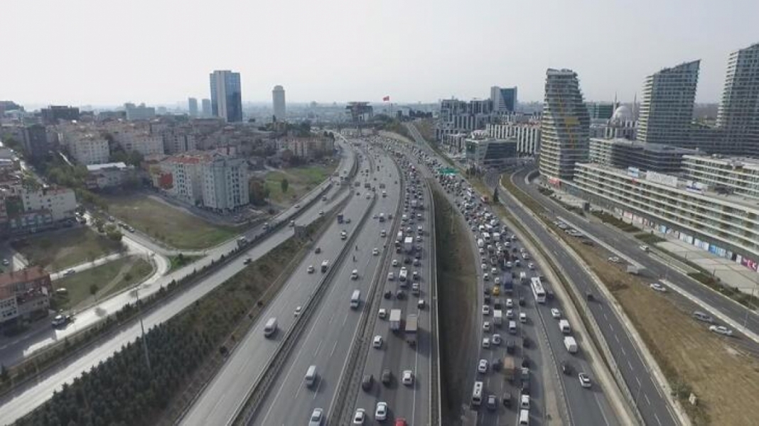 İstanbul'da Mahmutbey gişelerinin taşınması talebi yargıda