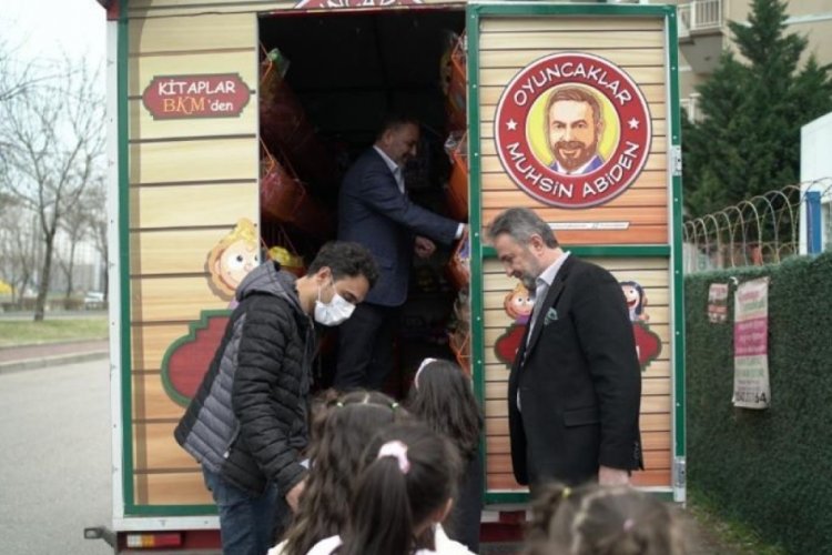 Uğur Aslan soğuk havalarda Bursa'da y&uuml;rekleri ısıttı