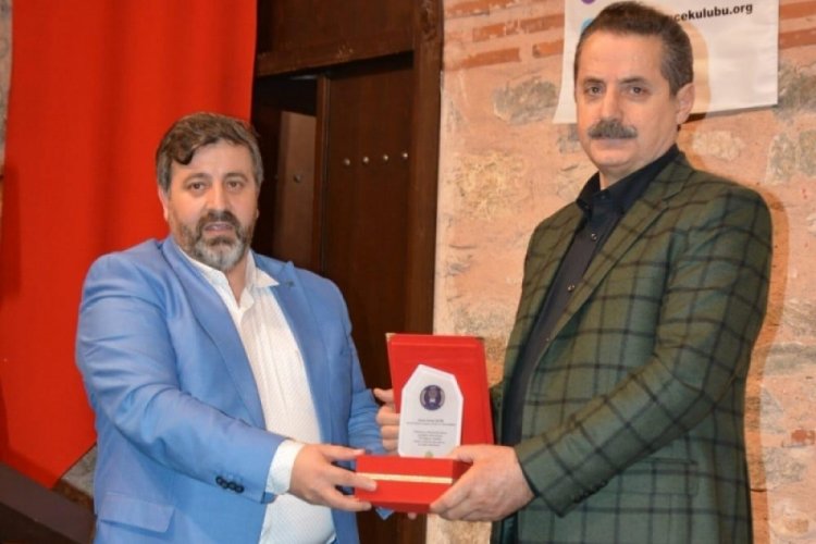 Faruk &Ccedil;elik, TR-D&uuml;ş&uuml;nce Kul&uuml;b&uuml;'n&uuml;n konuğu oldu