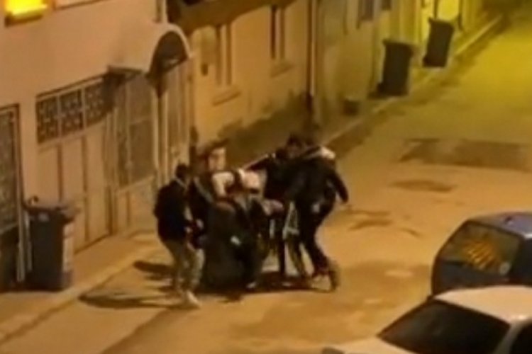 Bursa'da 7 kişi 1 gence dehşeti yaşattı