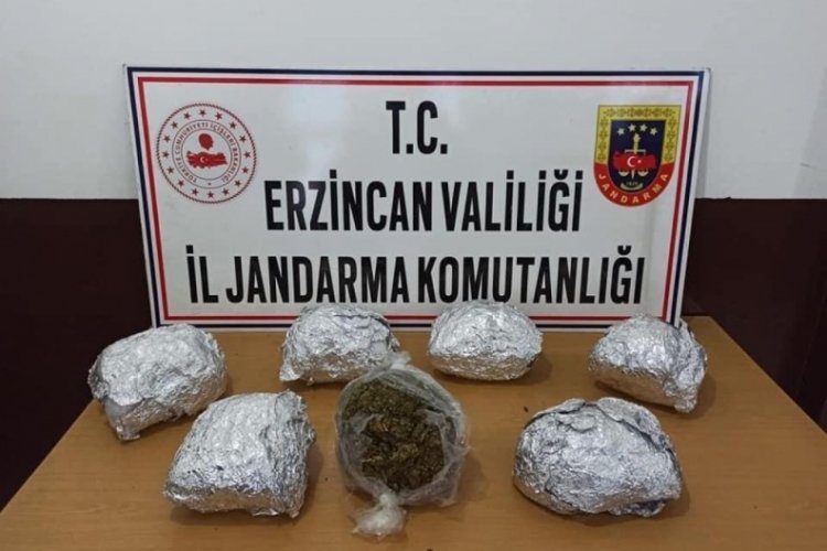 Erzincan'da 4 kilo 34 gram esrar ele ge&ccedil;irildi