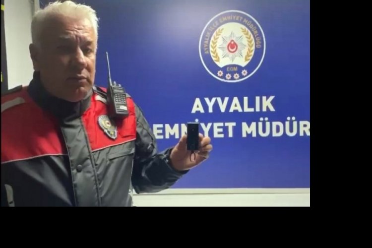 Balıkesir'de anahtarlık şeklinde tabanca ele ge&ccedil;irildi