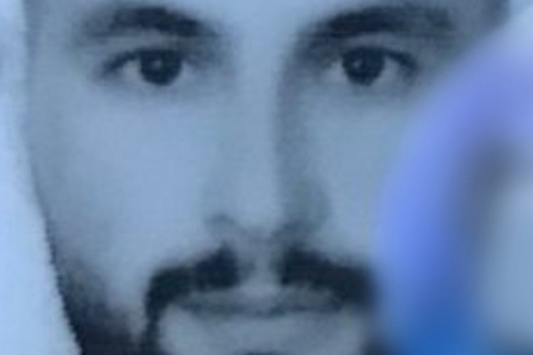 Fabrikada &uuml;zerine elektrik panosu d&uuml;şen gen&ccedil; hayatını kaybetti