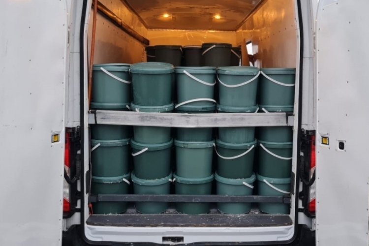 3.4 ton ka&ccedil;ak hayvansal yağ ile insanları zehirleyeceklerdi