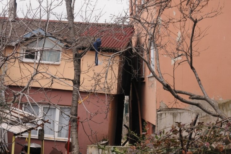 Bu ilde binalar deprem olmadan yıkılıyor