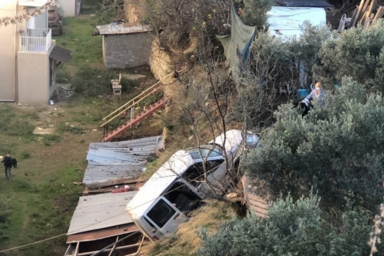Bursa'da eşi &ouml;ld&uuml; kendisi yaralandı! Alkoll&uuml; s&uuml;r&uuml;c&uuml; hakim karşısında