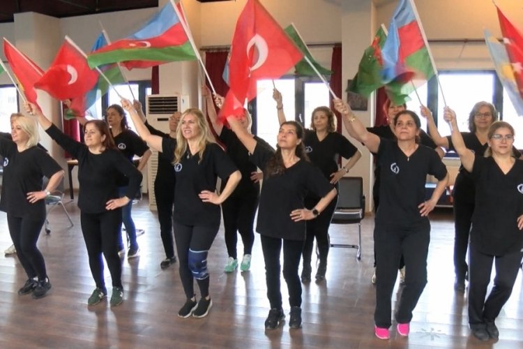 Bursa Nil&uuml;fer Kadın korosu, 5 &uuml;lkenin şarkılarıyla sahne alacak